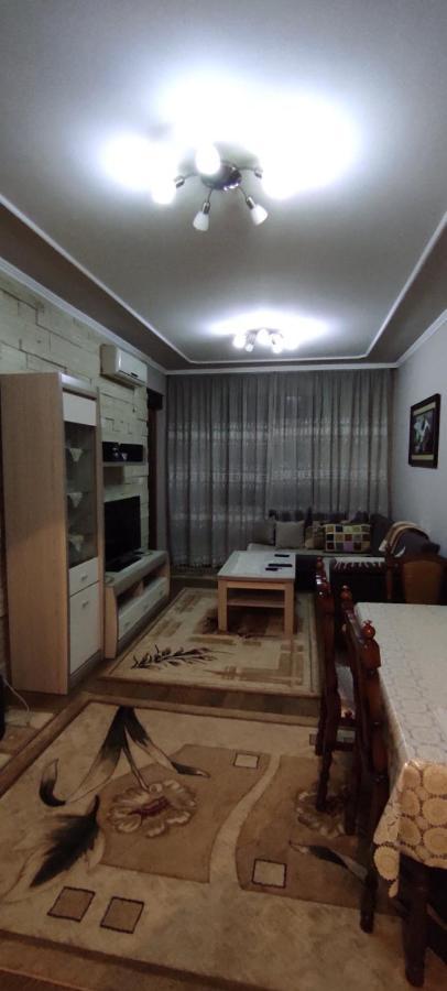 Apartman Tanya Apartment พอดโกริกา ภายนอก รูปภาพ